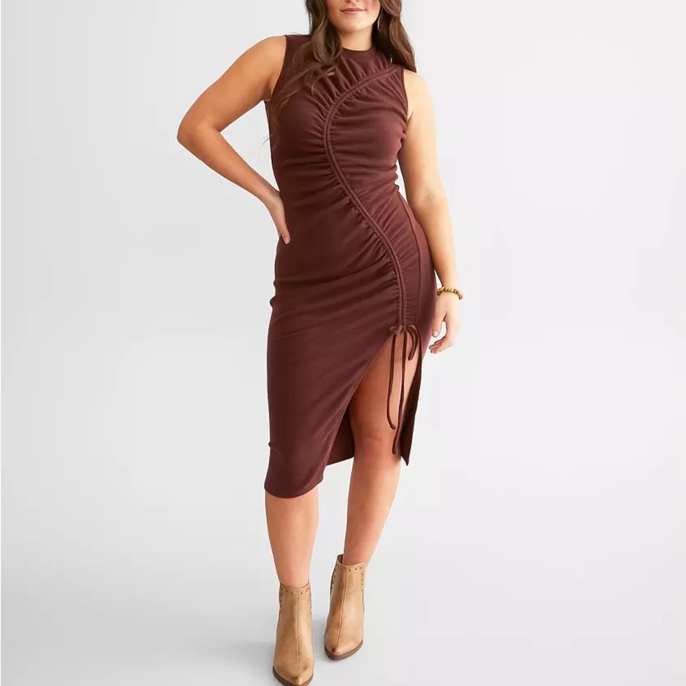 Willow & Root Shirred Cinch Tie Midi Dress
